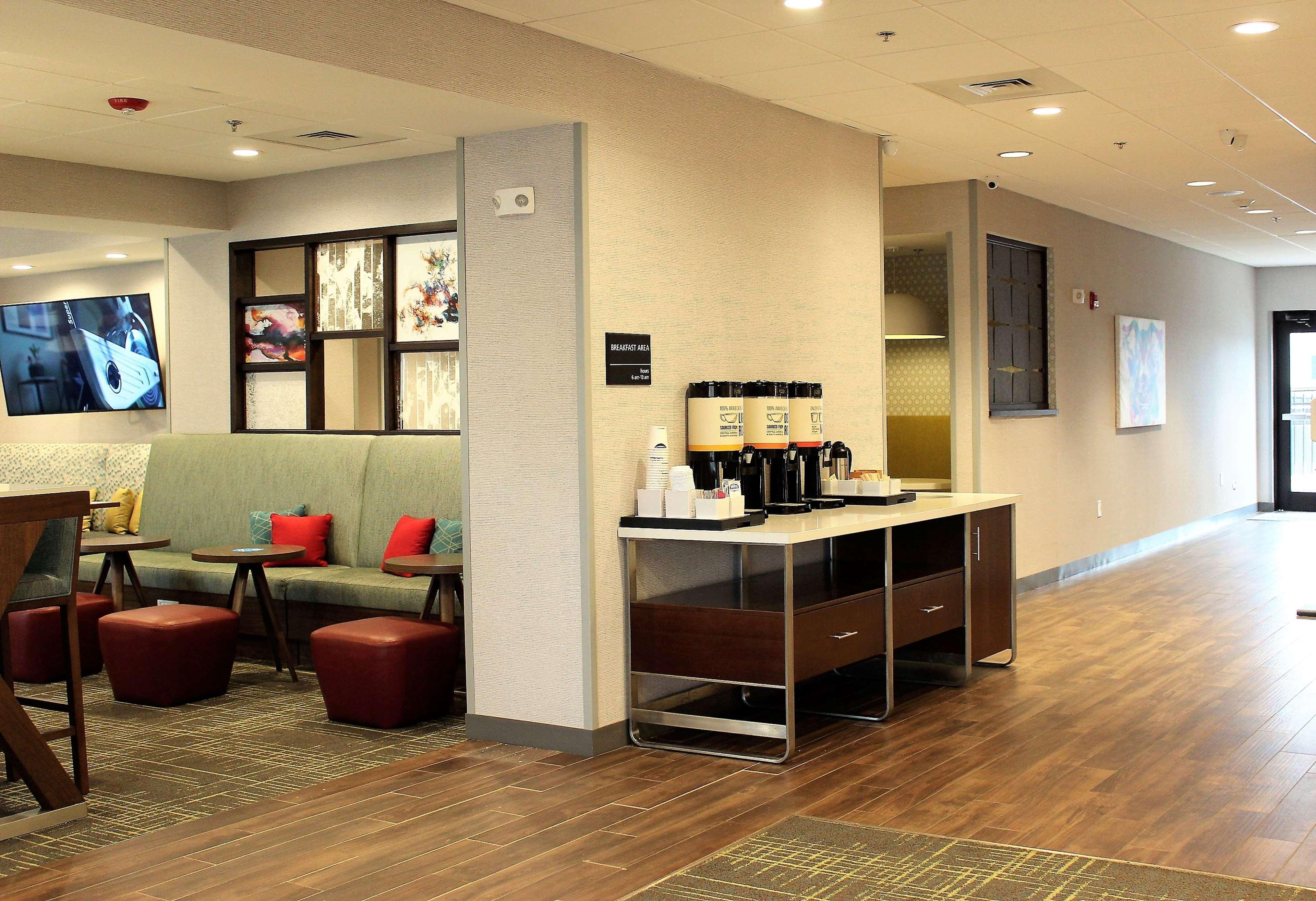 Hampton Inn Лексингтън Екстериор снимка